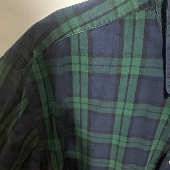 Men’s Gap Patterned Button Down - Picture 2 of 3